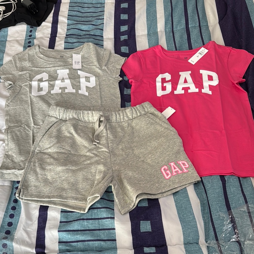 GAP Kids Gray and Pink Tee and Shorts Set